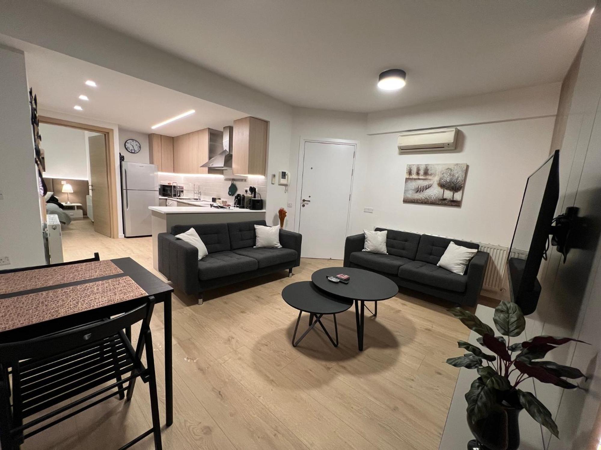 Daniela's Modern * Strovolos