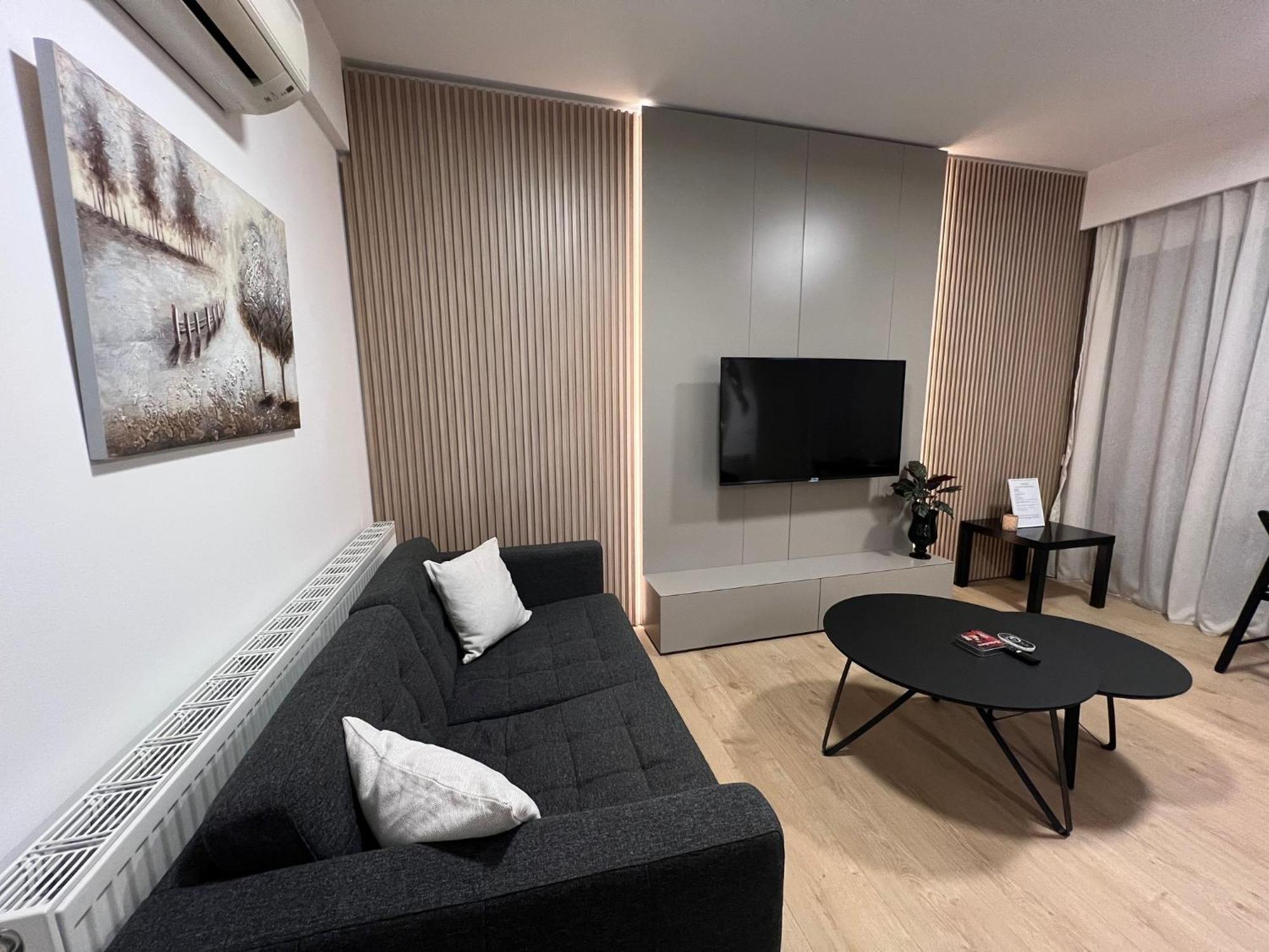 Daniela's Modern Strovolos